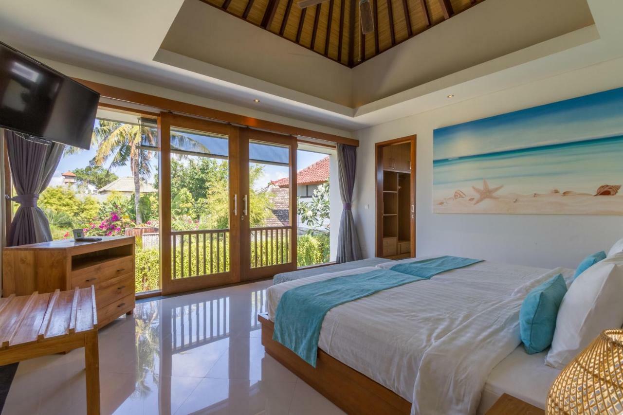 Villa Legian Villa *