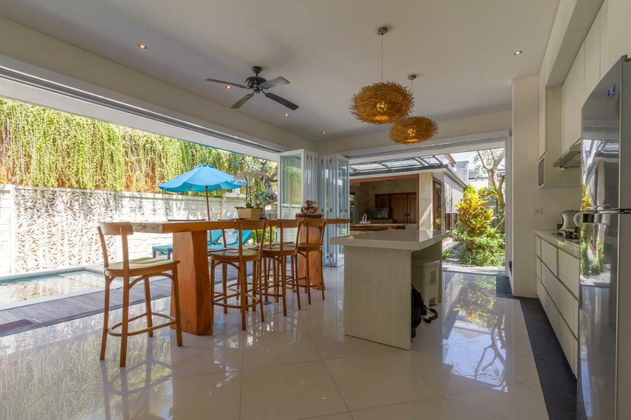 Villa Legian Villa *