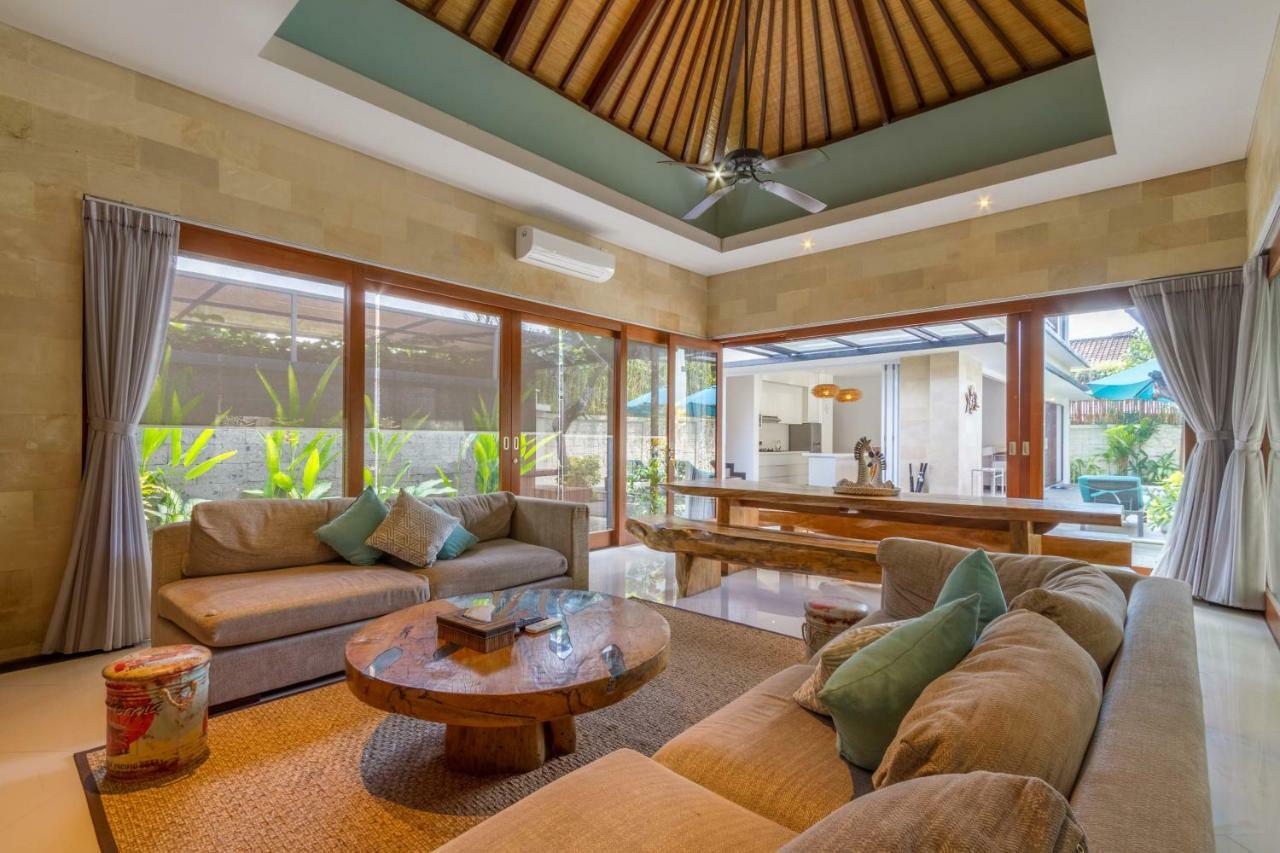 Villa Villa Legian