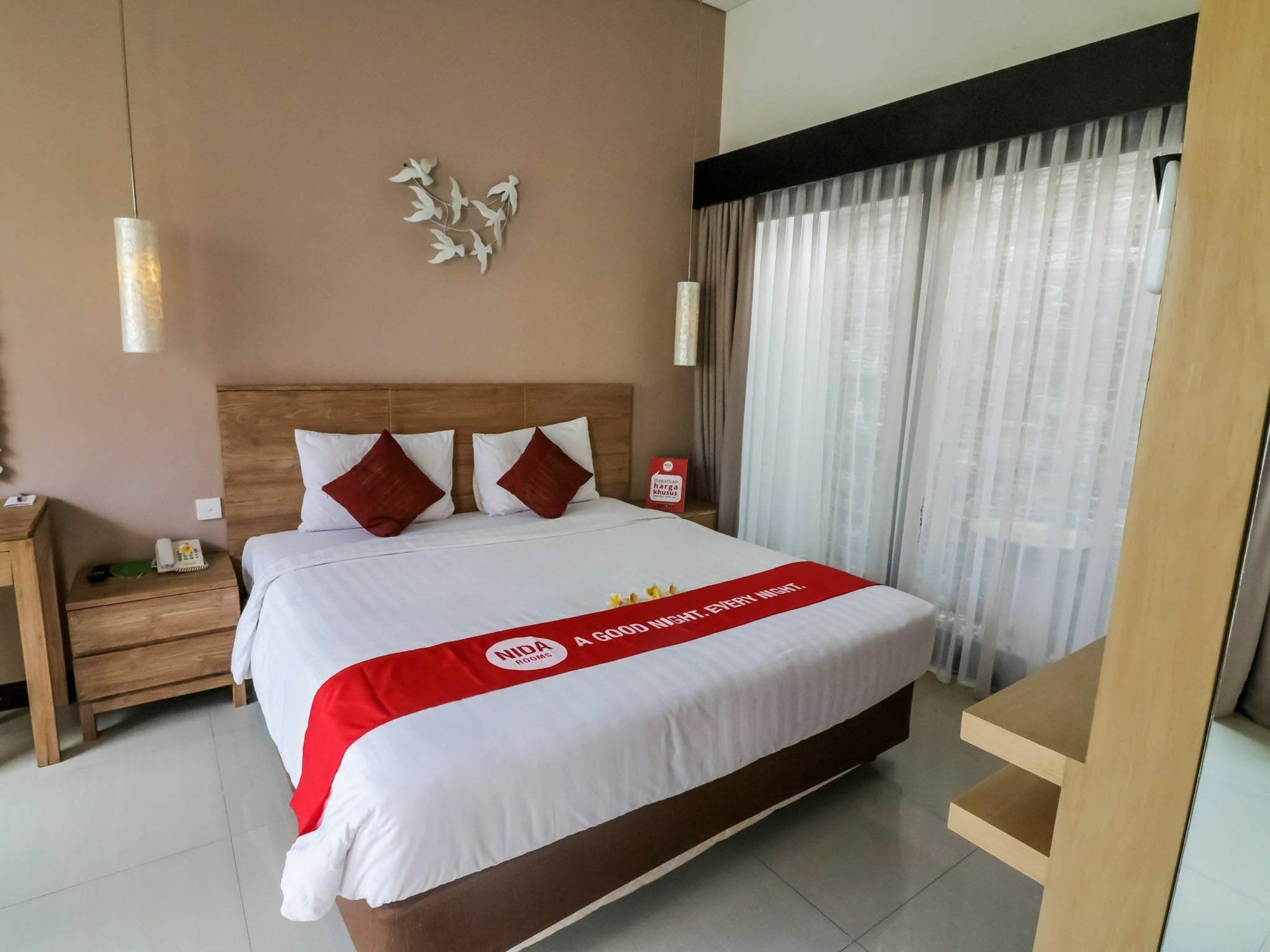 Nida Kuta Seminyak Hotel