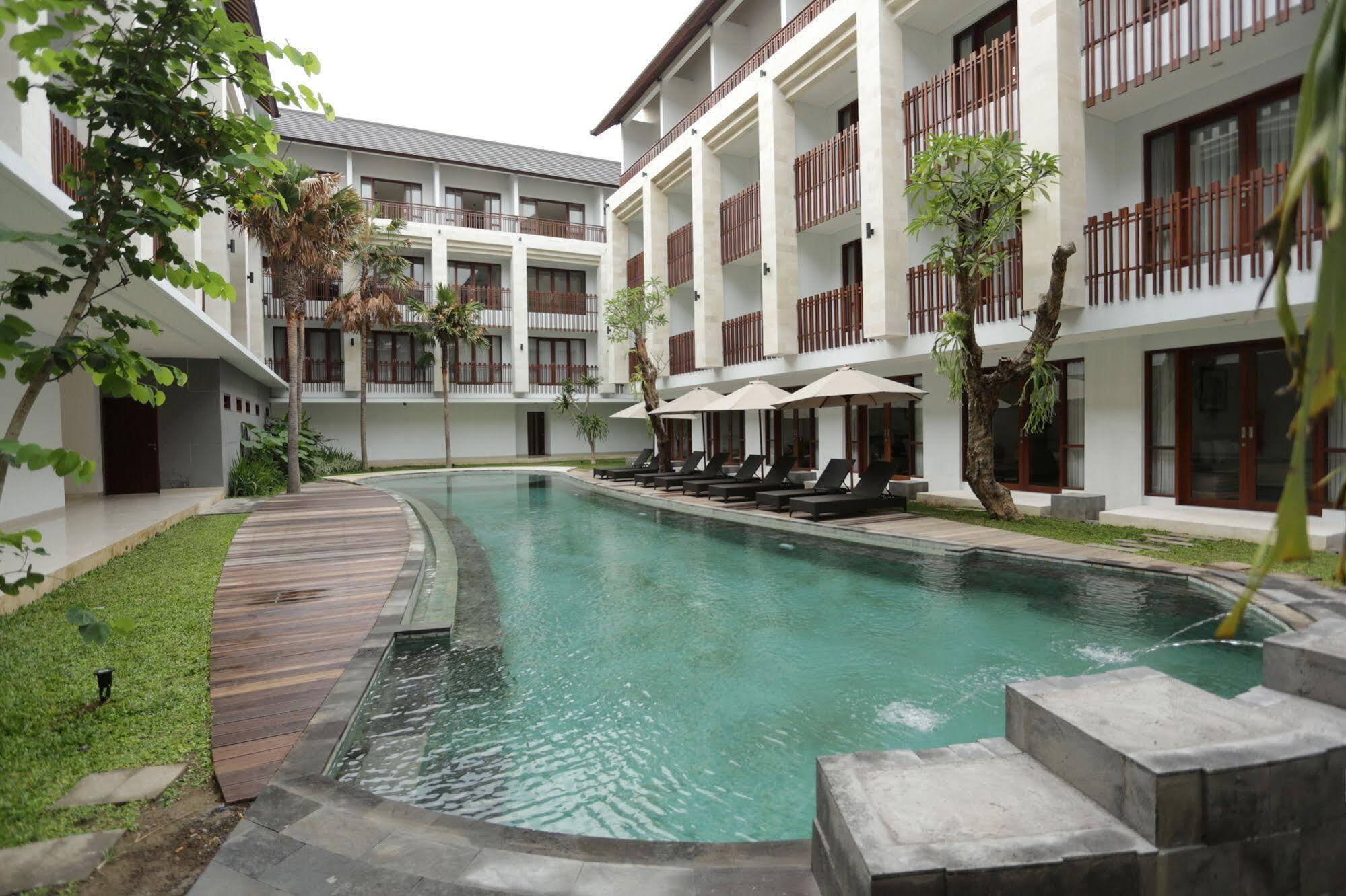 Grand La Walon Legian (Bali)