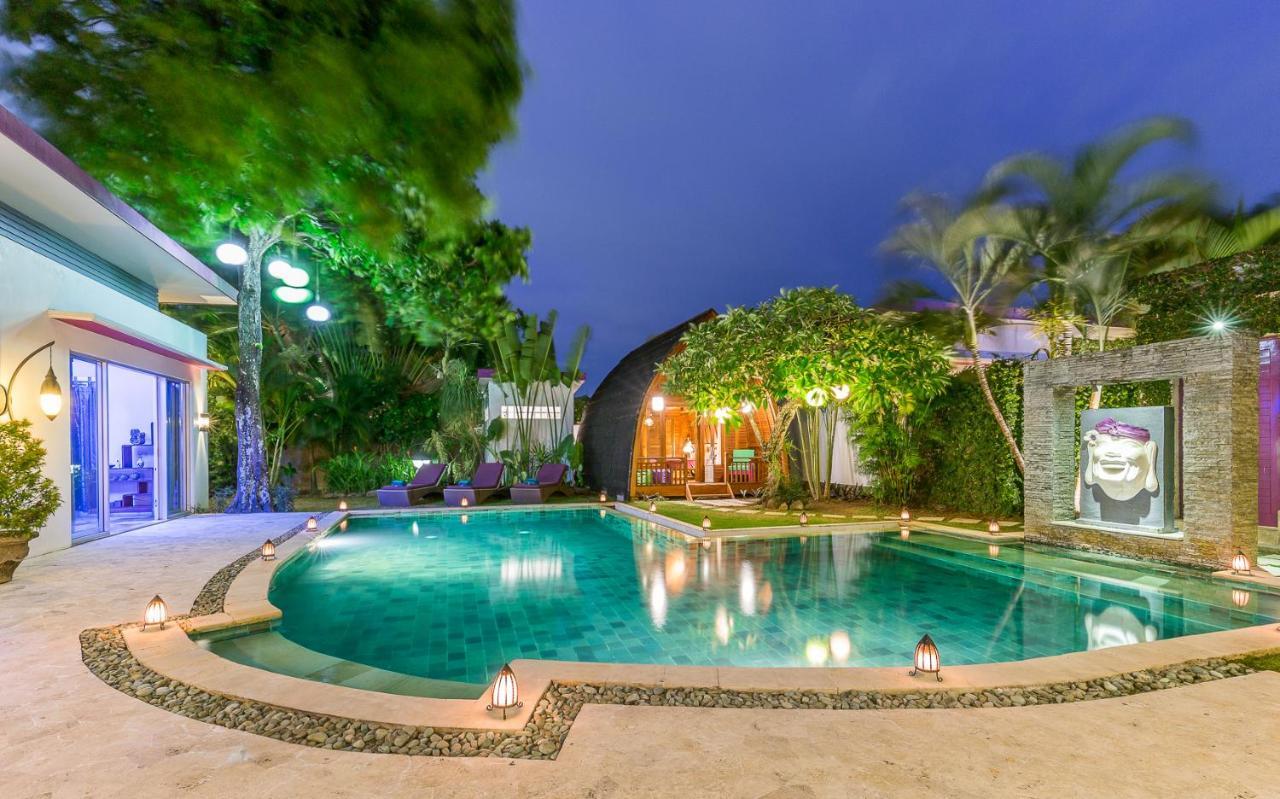 Villa Purple Legian (Bali)