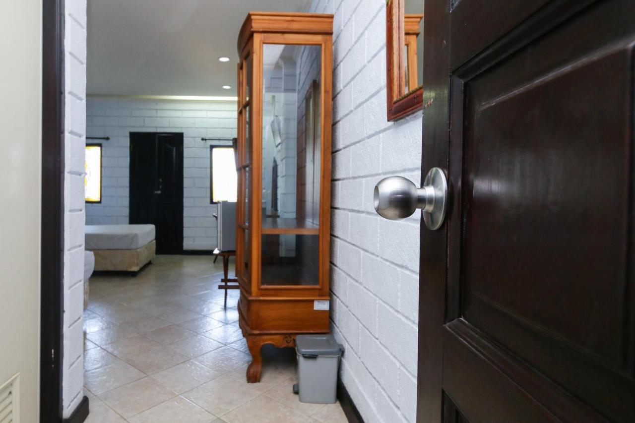 Hotel Vilarisi 3*