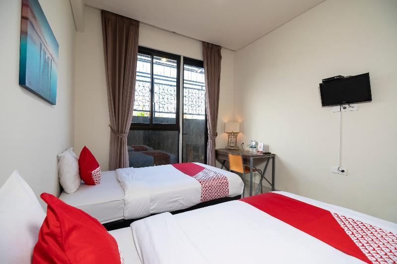 Guest house Oyo 697 Olivia Denpasar 2*
