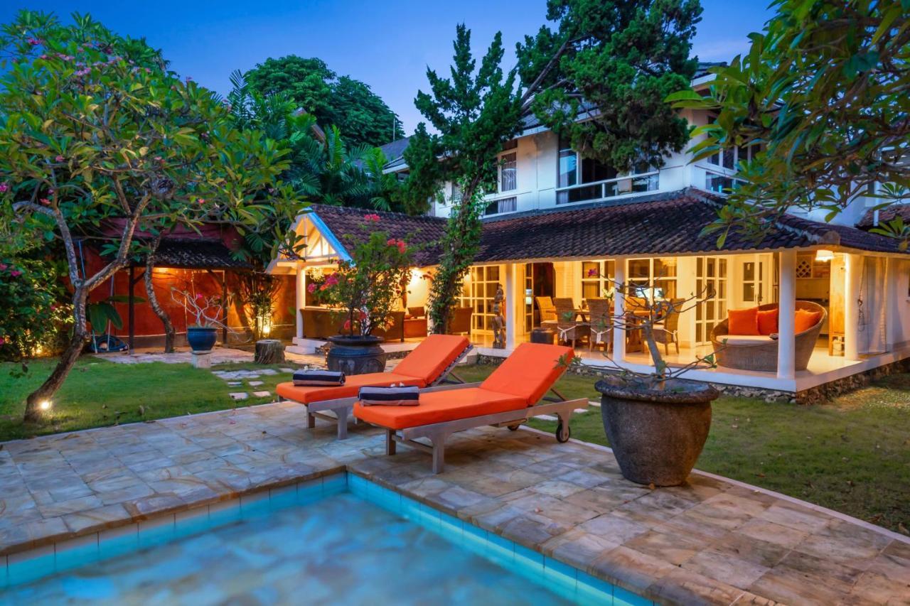 Kubuku Double 6 Seminyak Villa