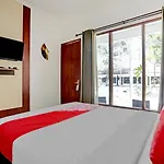 Oyo 90638 Pondok Idas