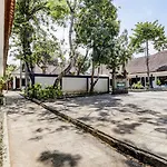 Oyo 90638 Pondok Idas