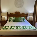 Villa Tenang Legian