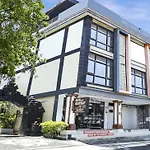 Moreno Homestay