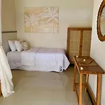 Villa Cucu - Legian - 3 Bedroom