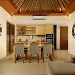 Sara Residence By Nakula