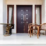 Sn Guest House Near Trans Studio Mall