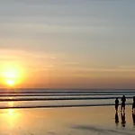 Cozy Room Kuta - 1 Minutes To The Beach By Micky Studio