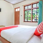 Super Oyo 1654 Maha Bharata Kuta Inn