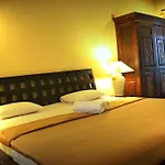 Panorama Cottages 1