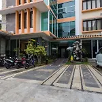 Reddoorz Plus @ Shri Lakshmi Seminyak