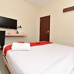 Reddoorz Near Legian Street