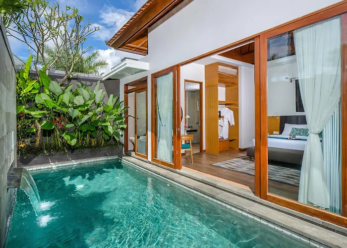 S18 Bali Villas