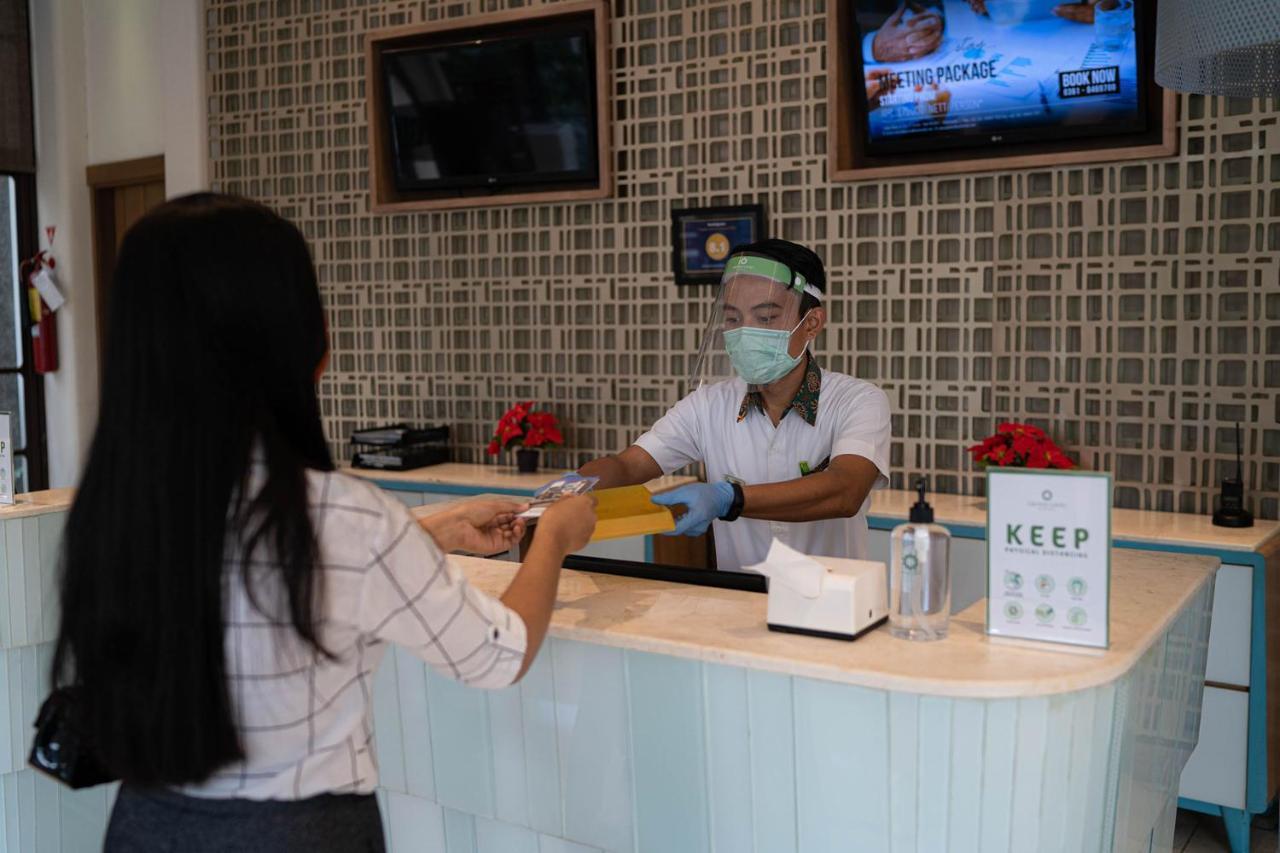 Grand Livio Kuta Hotel Legian