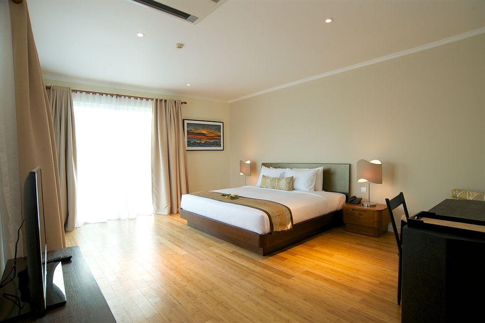 Seaside 4* Legian (Bali)