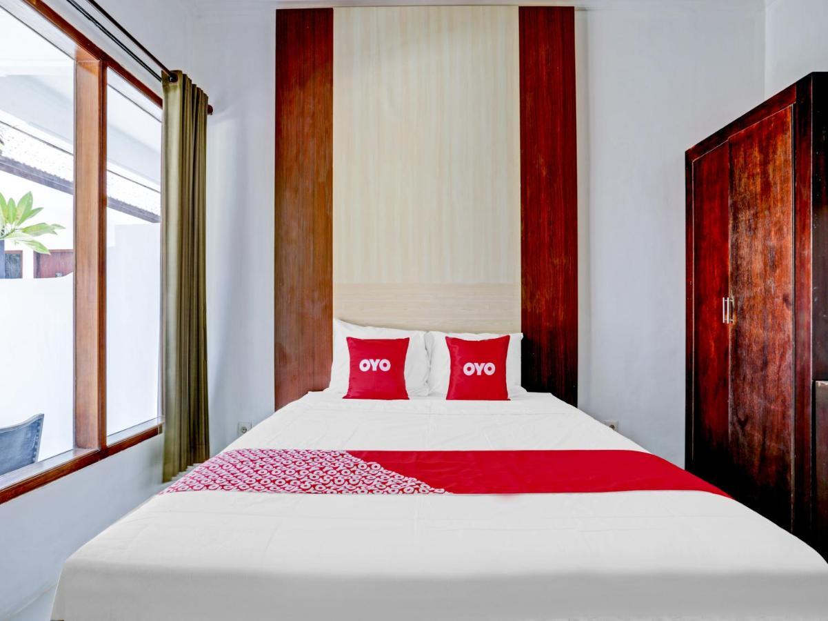 Oyo 90638 Pondok Idas 2*