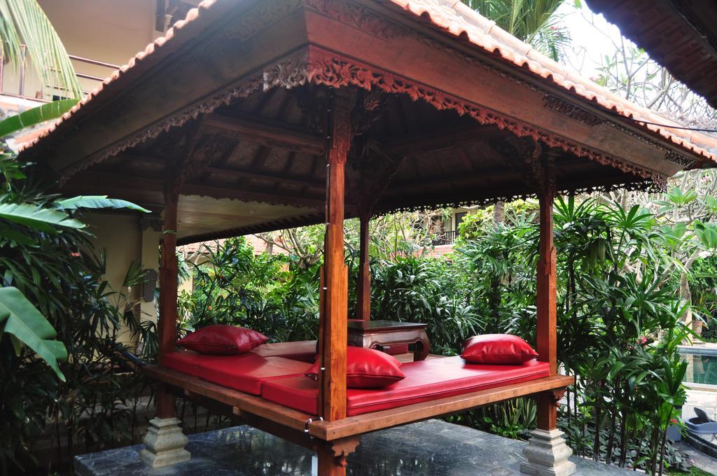 Kusnadi Legian (Bali)