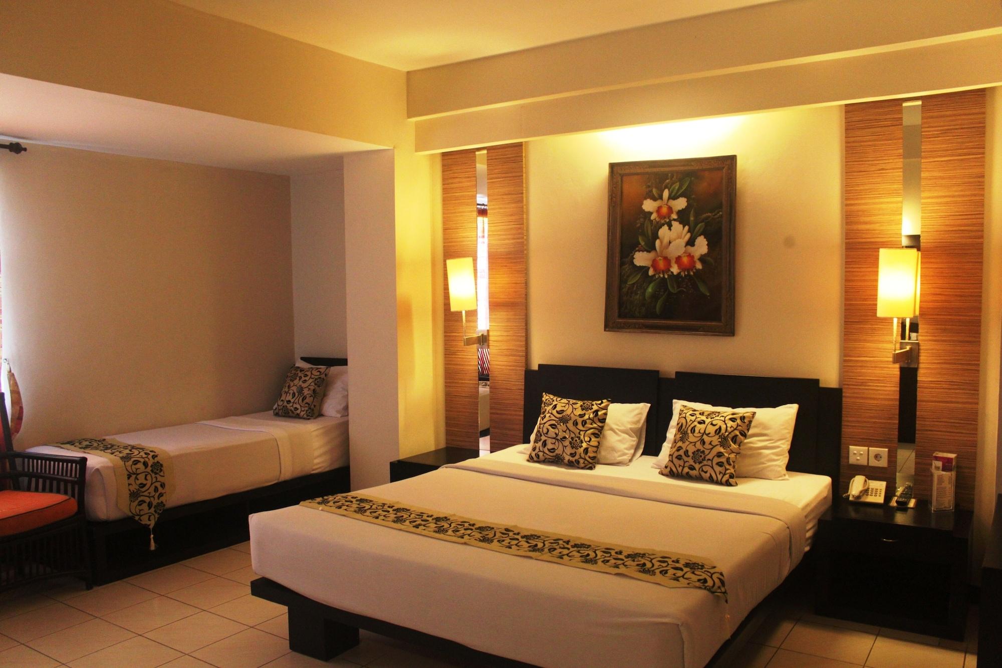 Losari & Kuta Bali Hotel 3*