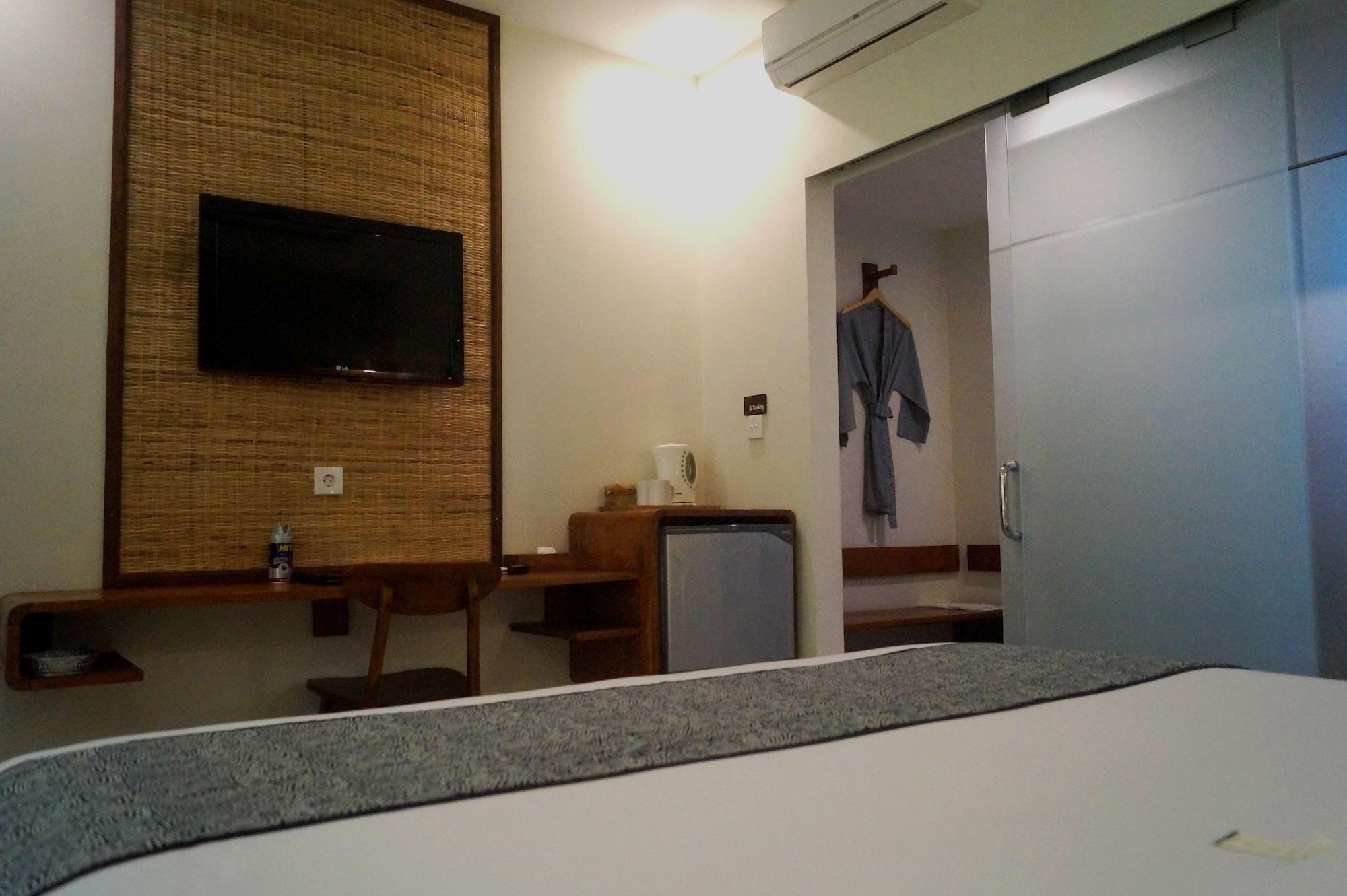 Arana 3* Legian (Bali)