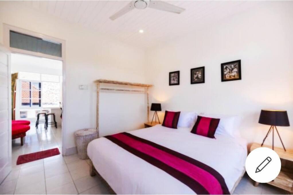 House Legian (Bali)