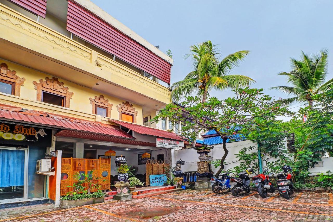 Capital O 91851 Sanjaya Hotel