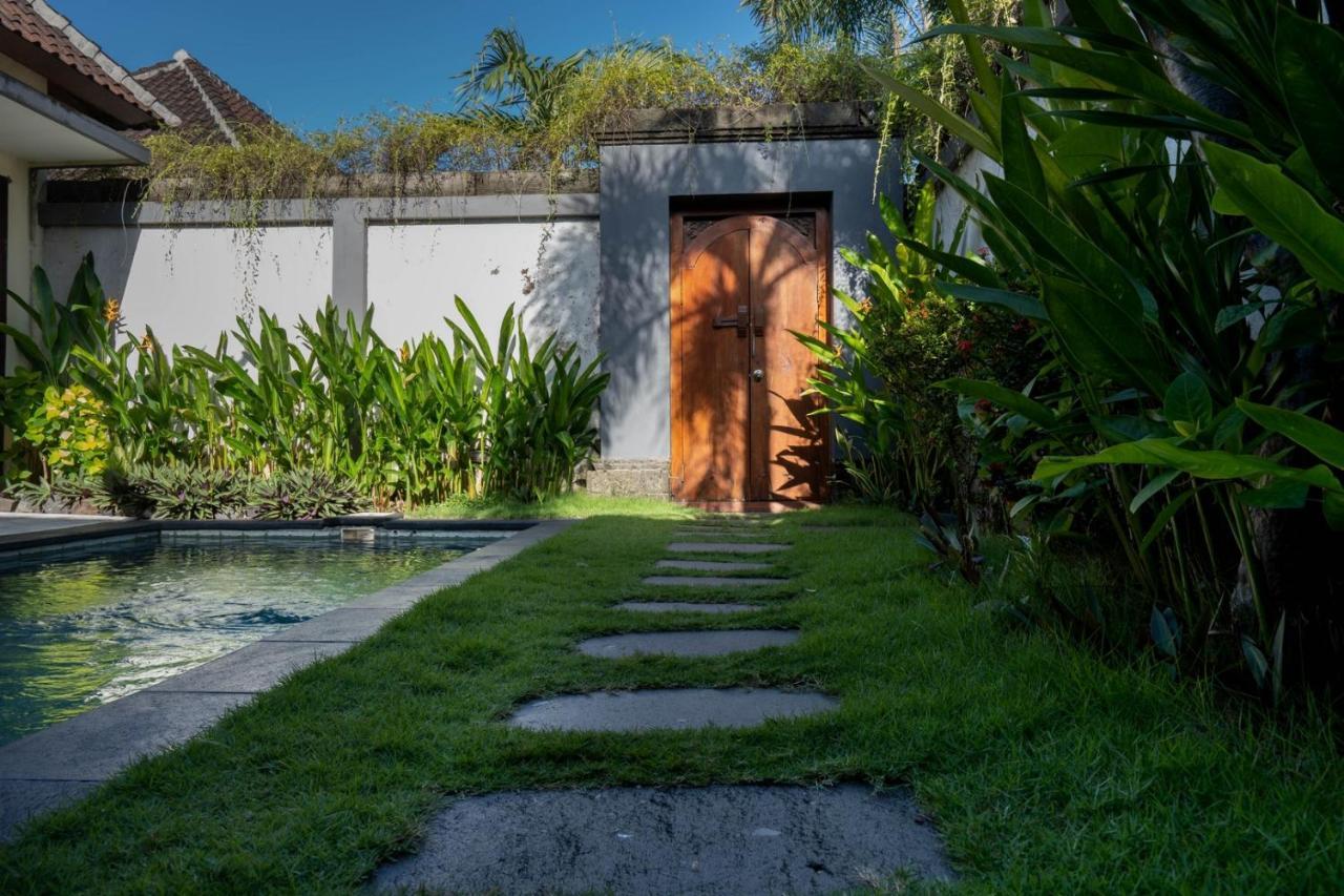 Villa The Lavana Tanjung Lima Legian (Bali)