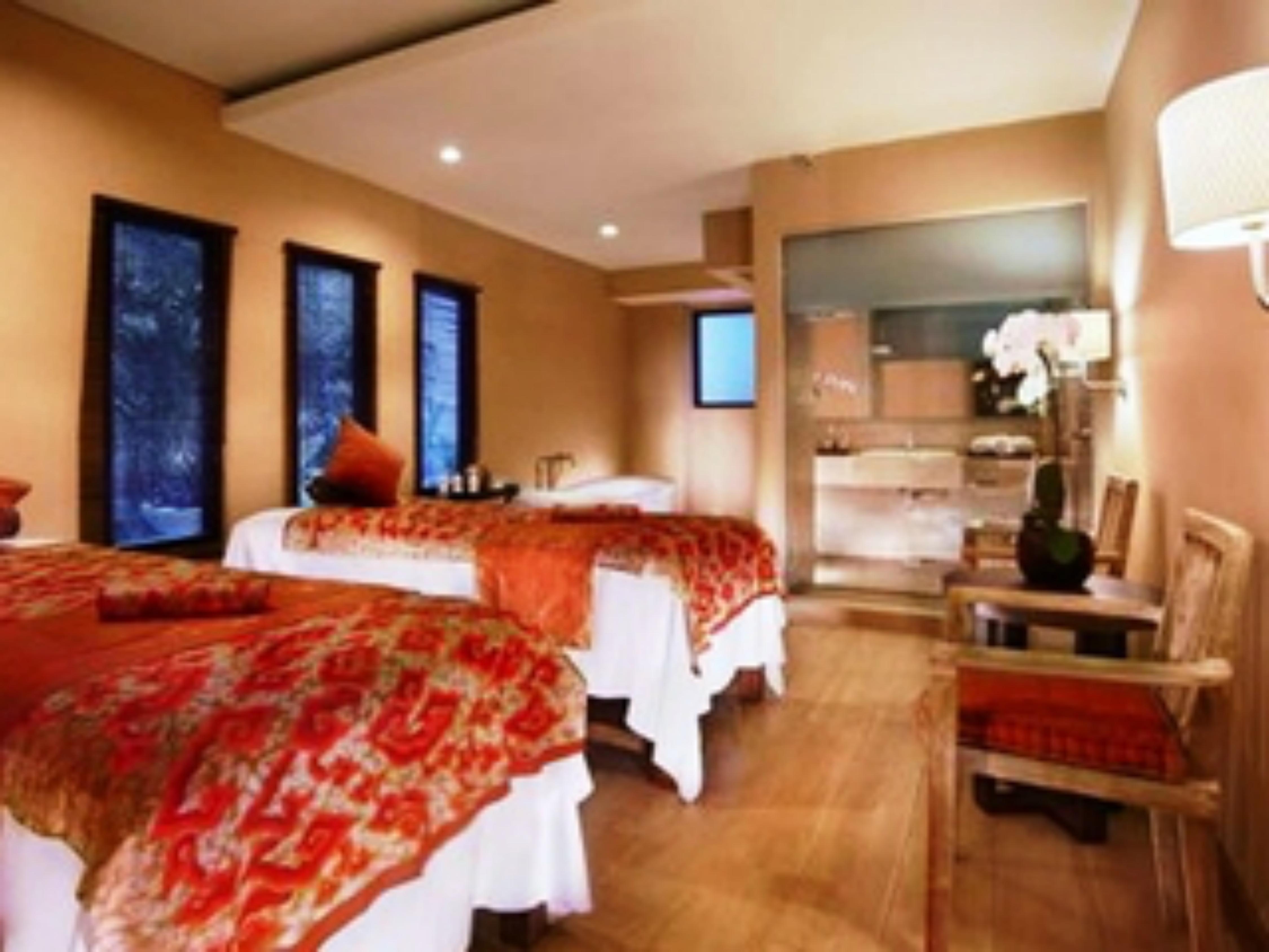 Harper Kuta By Aston Hotel 4*