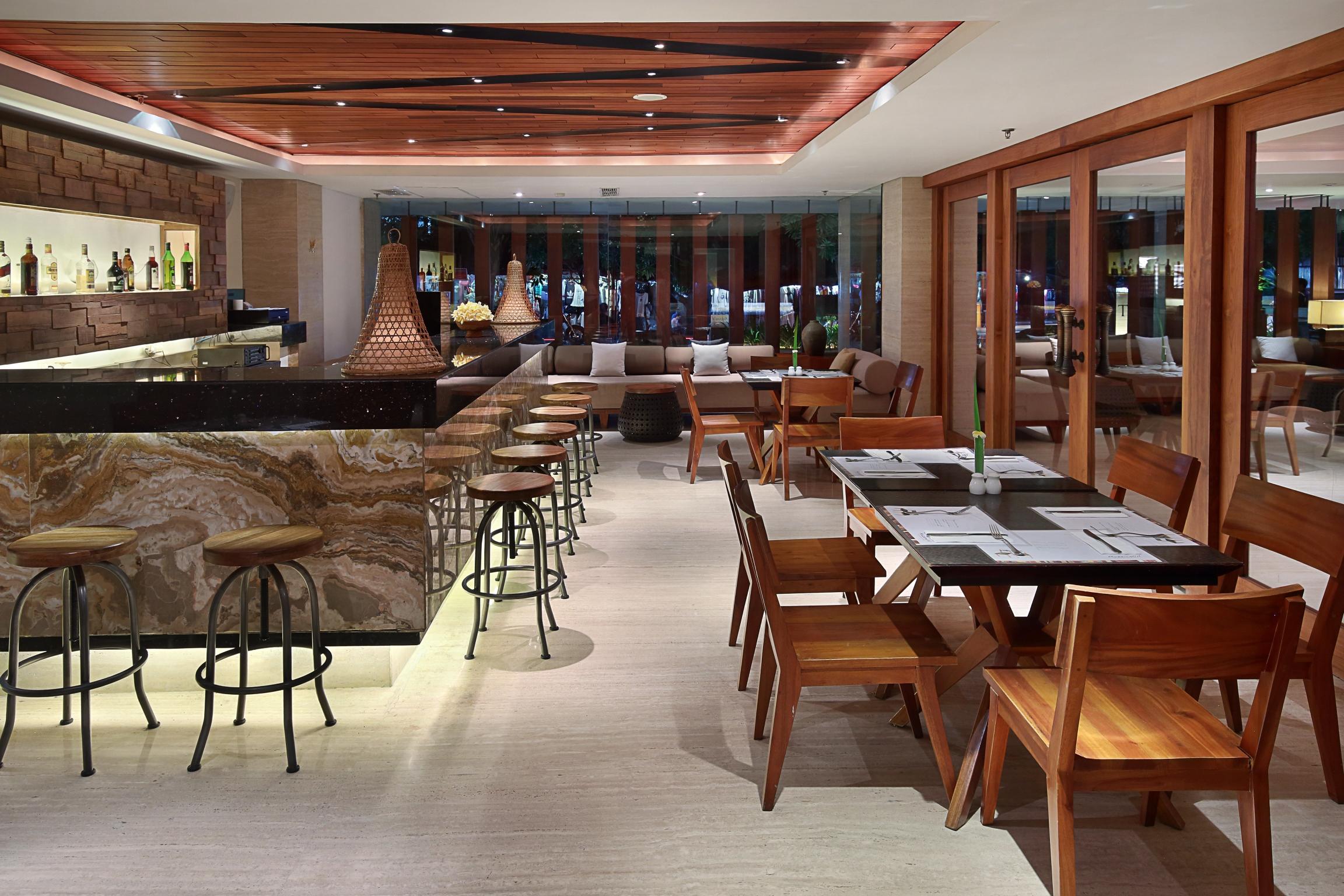 The Magani And 5* Legian (Bali)