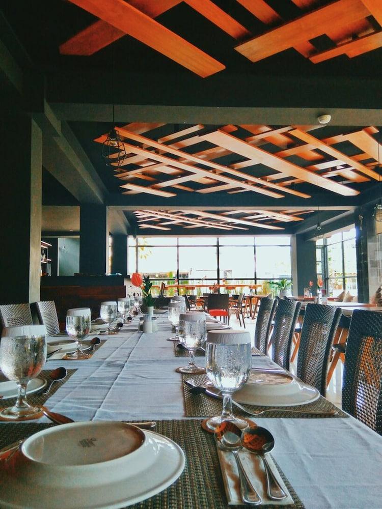 S18 Bali Villa *