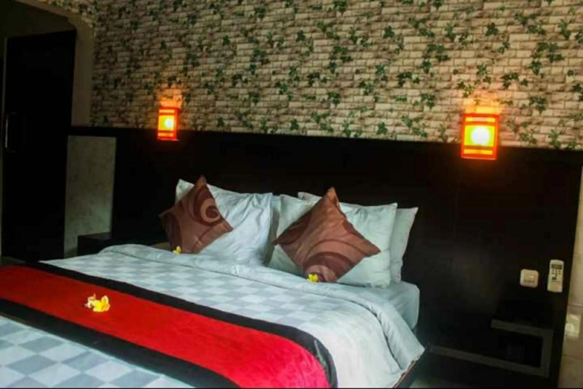 Antara Sunset Road 3*