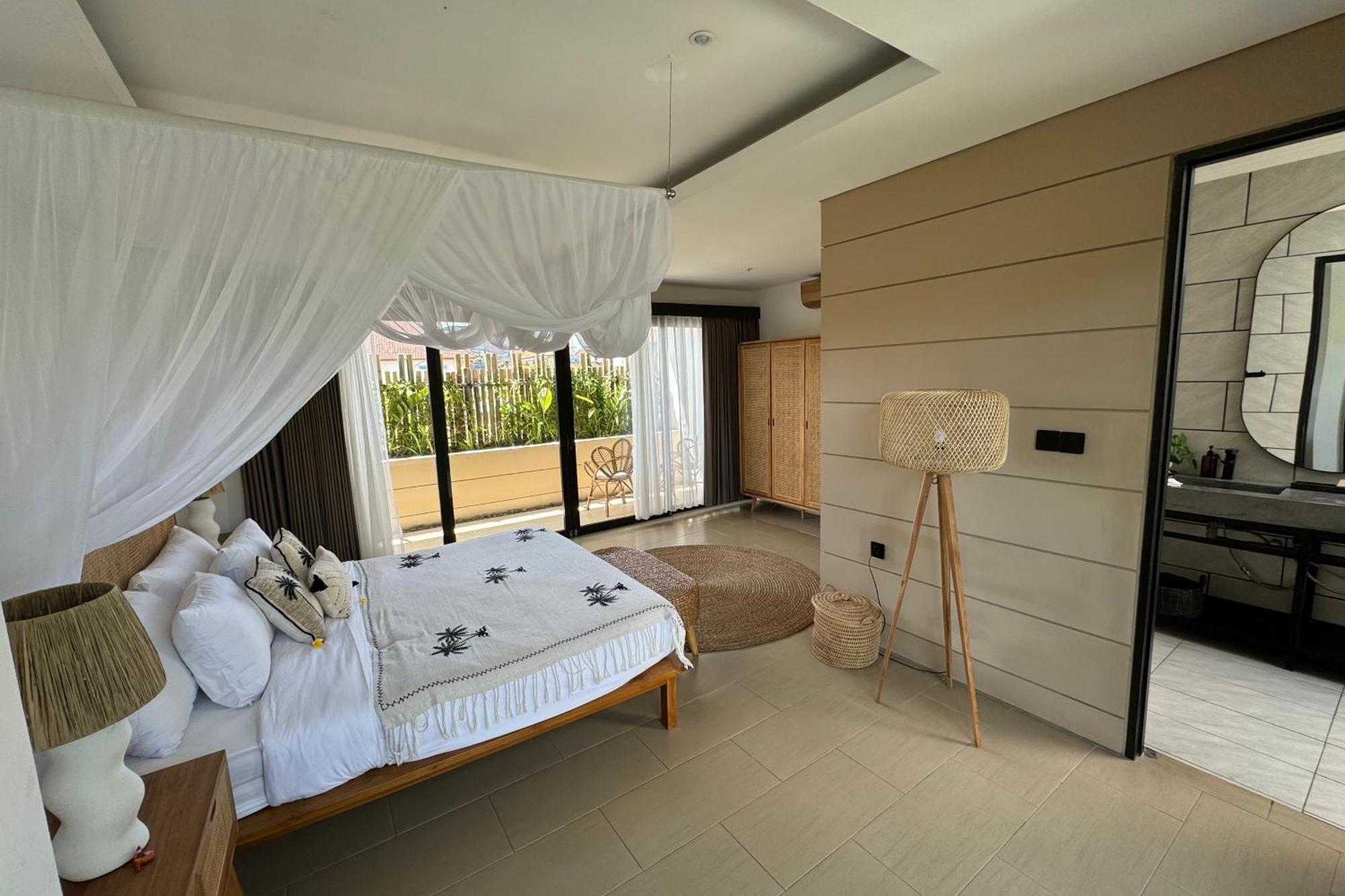 Admire - A Luxury Private With Pool Villa Legian (Bali)