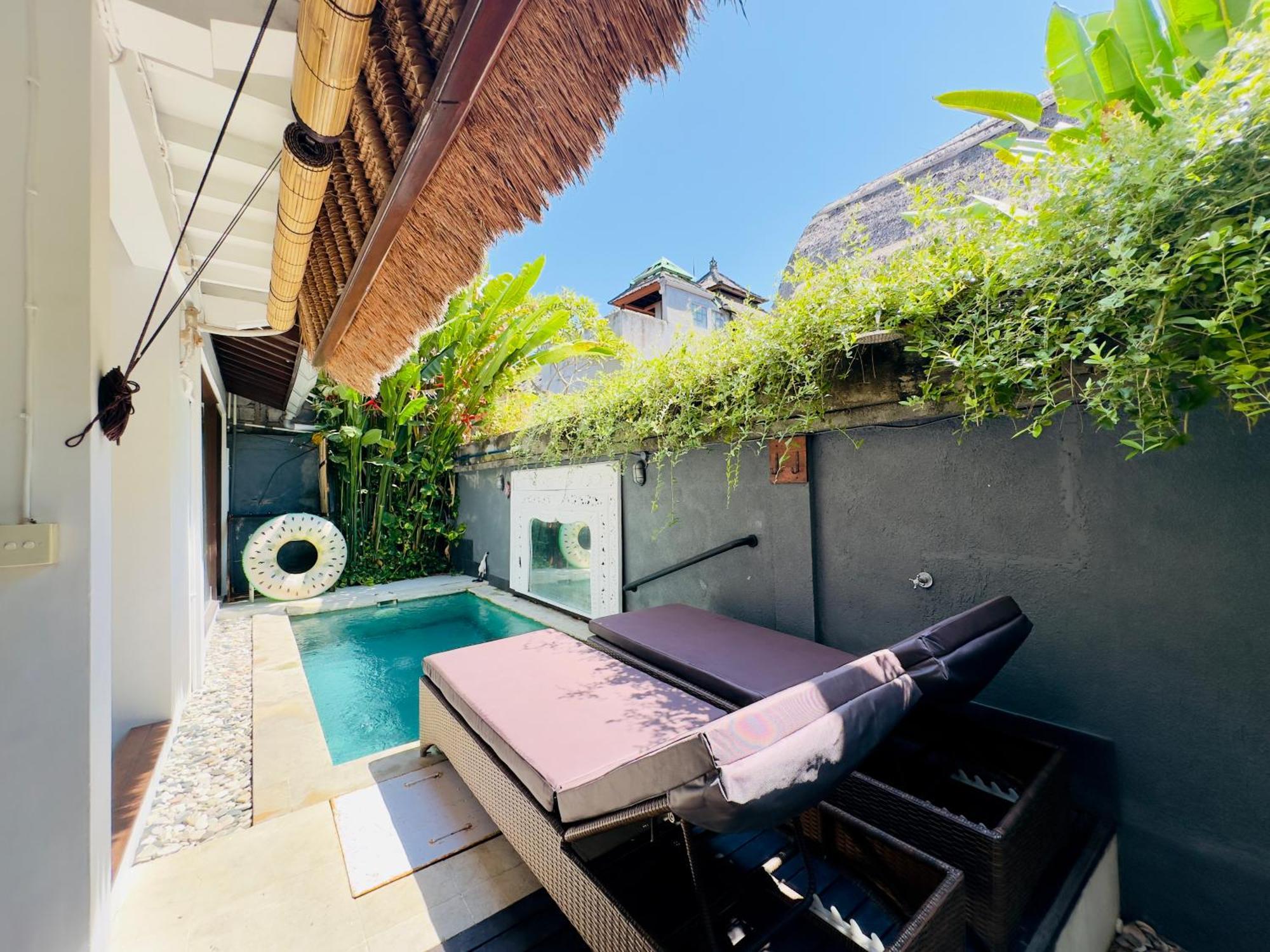 Villa Tiga Kelapa *