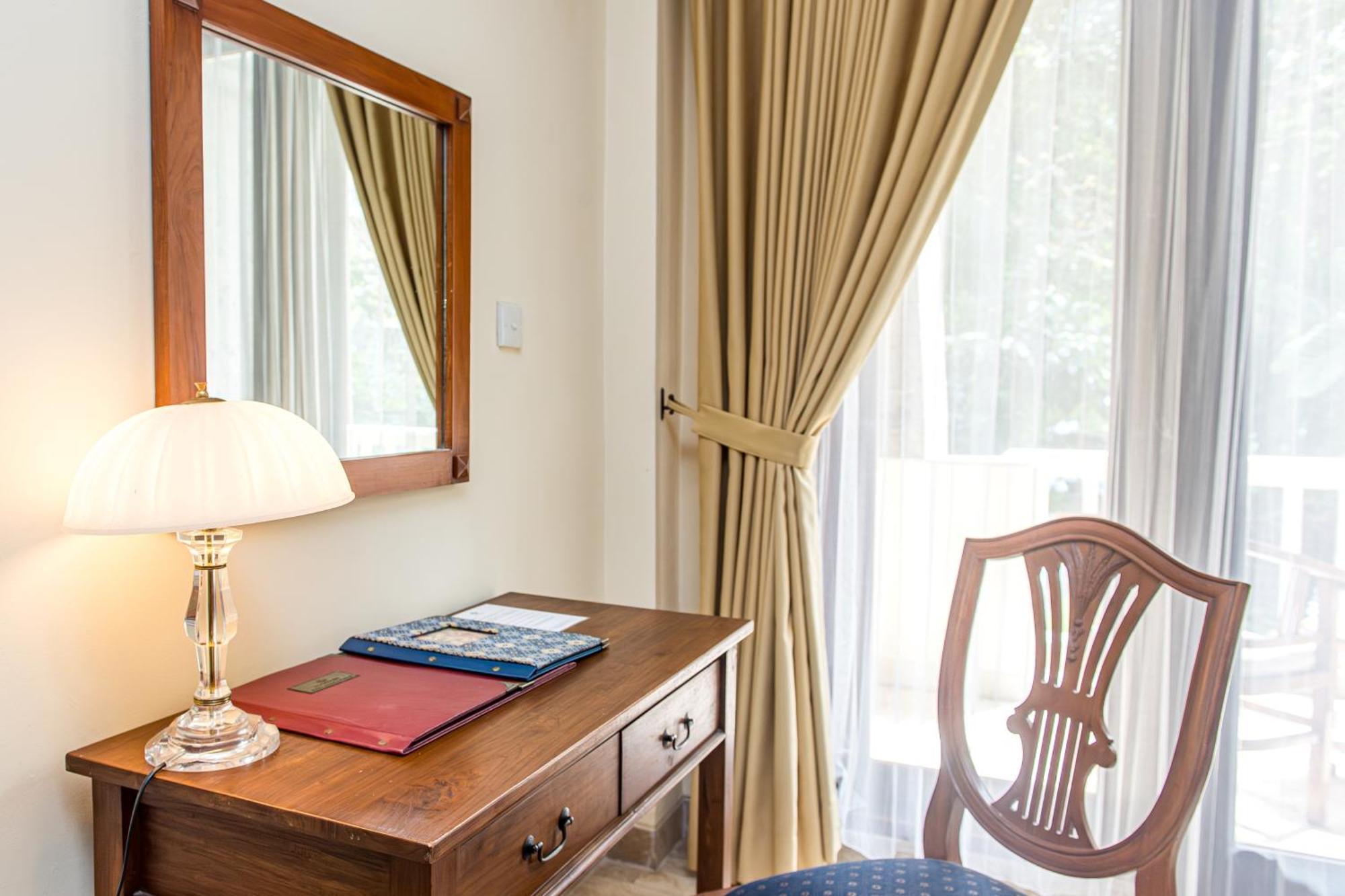 Hotel Kumala Pantai 3*