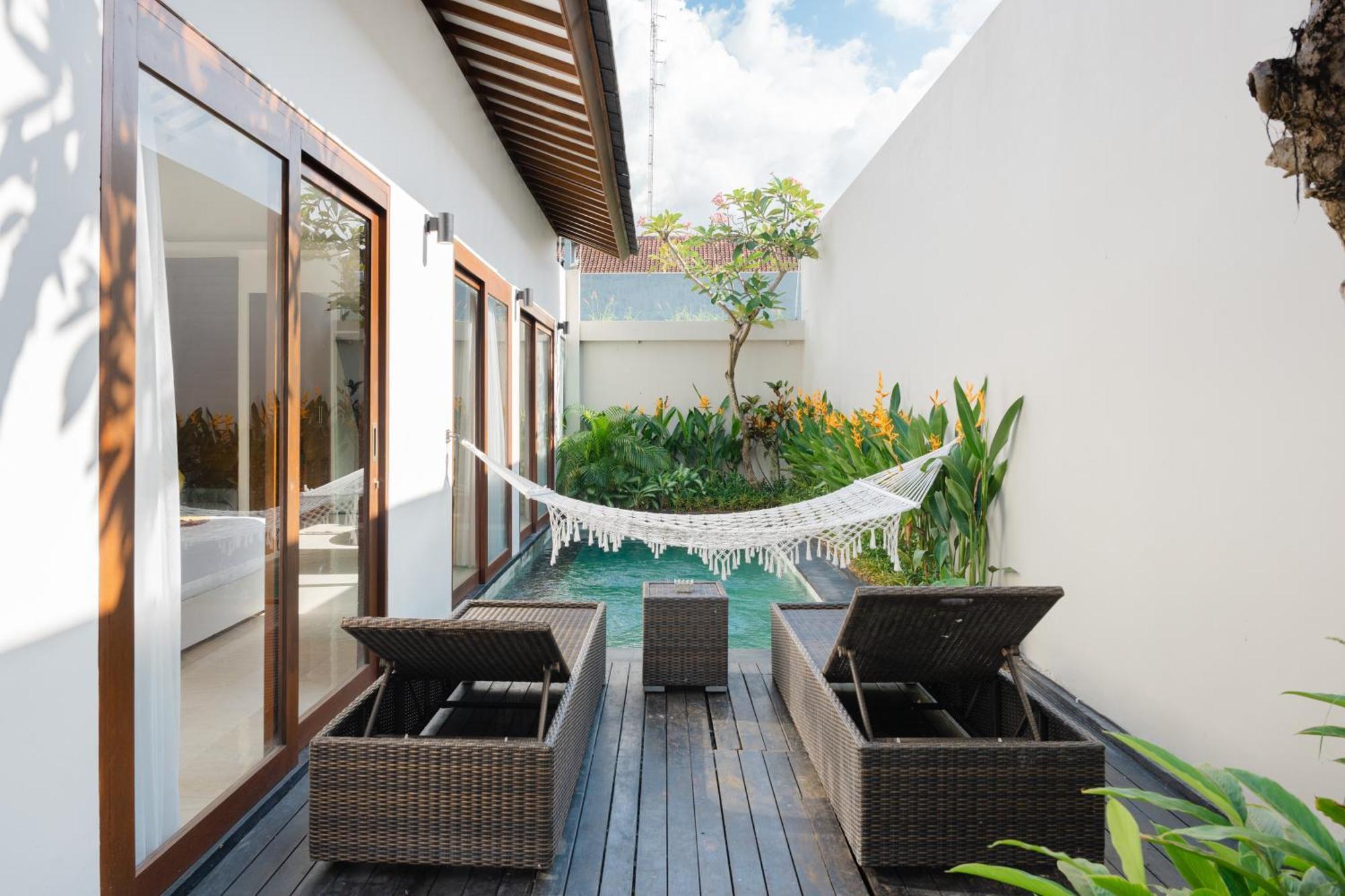 Anari Kuta Villa *