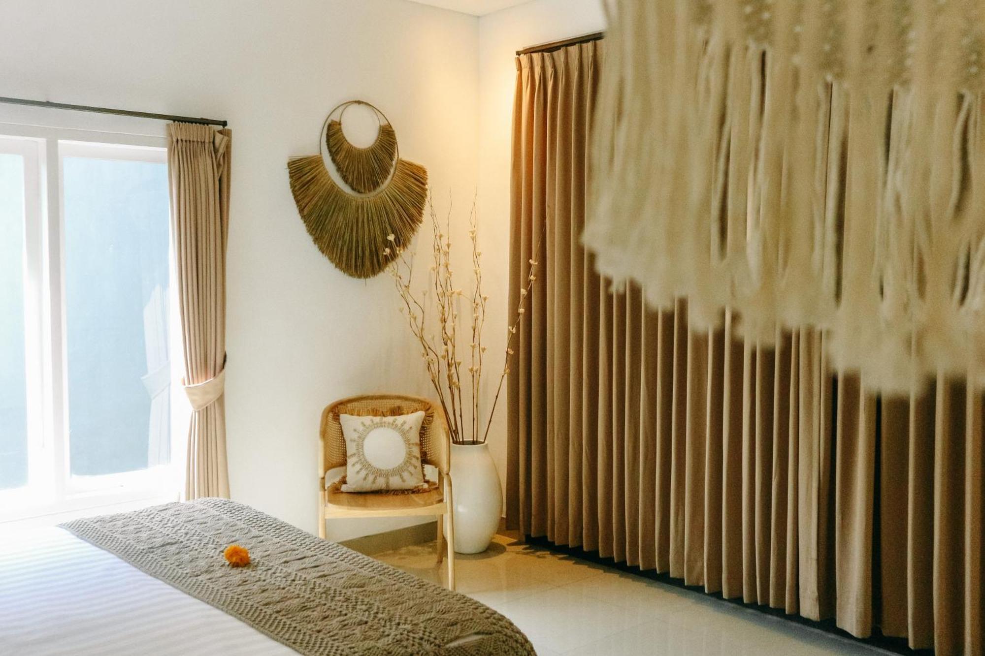 Cantik Villa