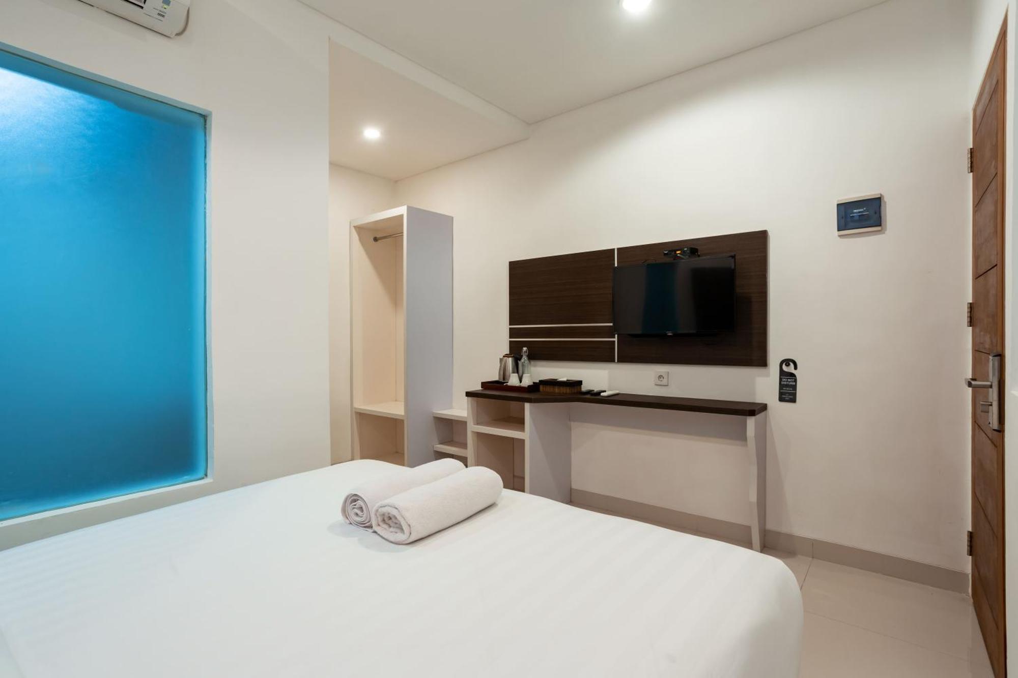 Cove De Tinaya Hotel 2*