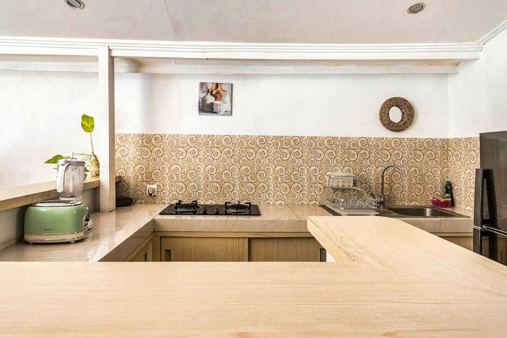 Villa 3 Bedroom *
