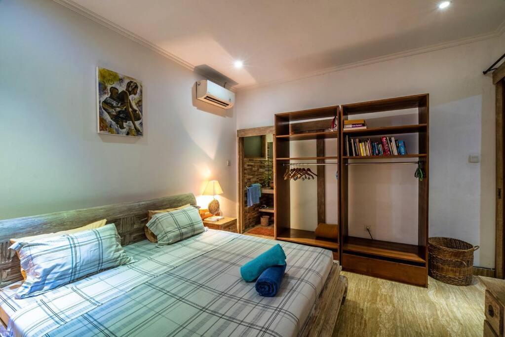 Villa 3 Bedroom *