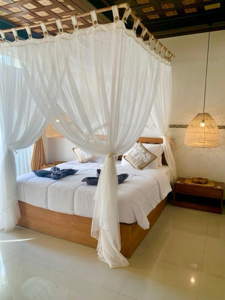 Cucu - - 3 Bedroom Villa