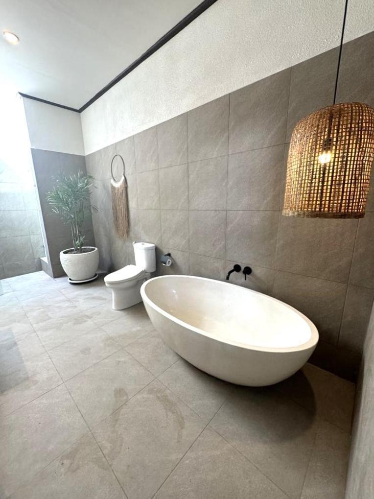 Cucu - - 3 Bedroom * Legian (Bali)