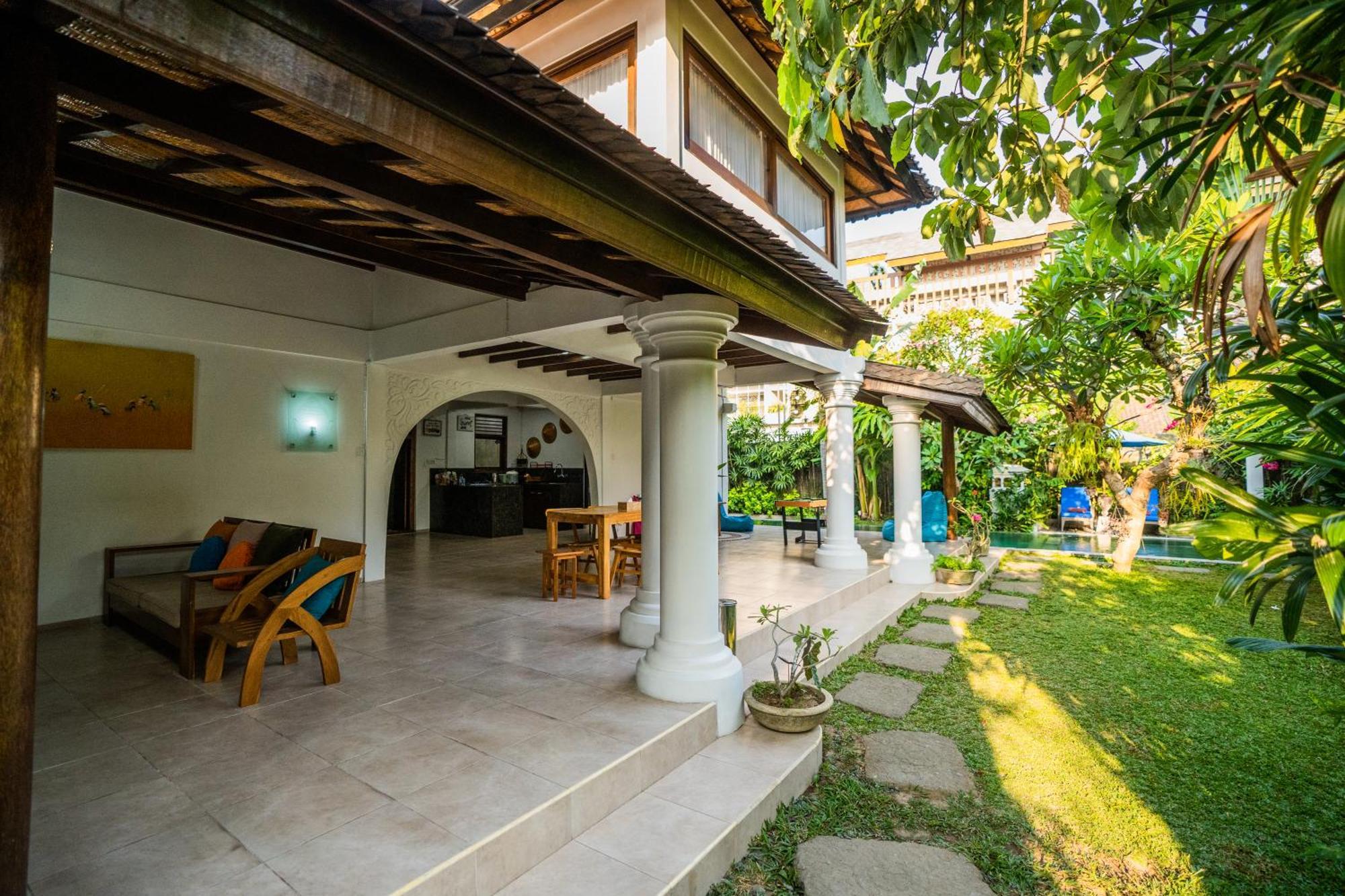 Villa Dream Near Seminyak Legian (Bali)