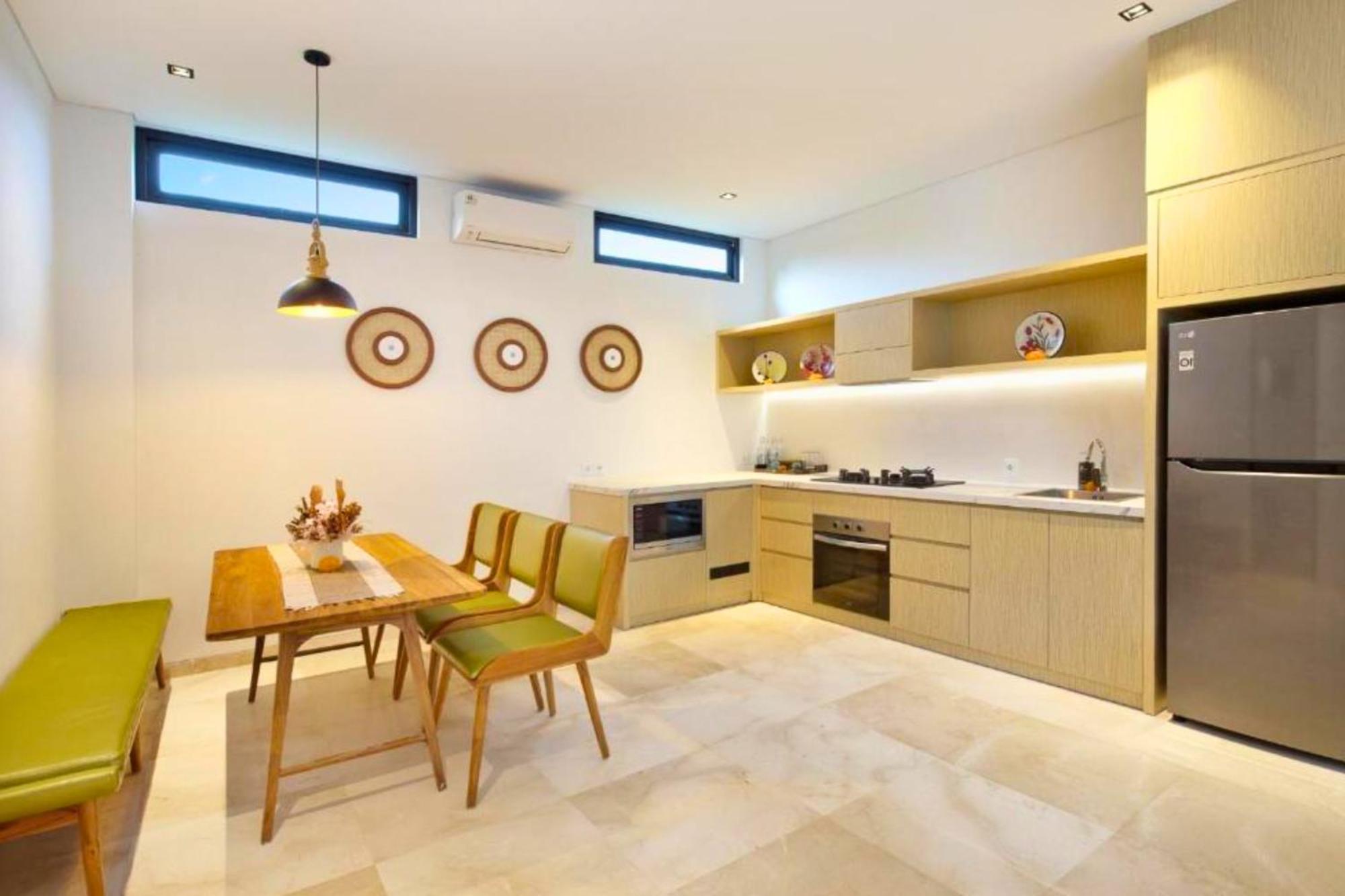 Modern 3 Bedroom Private Pool Zn103 Villa