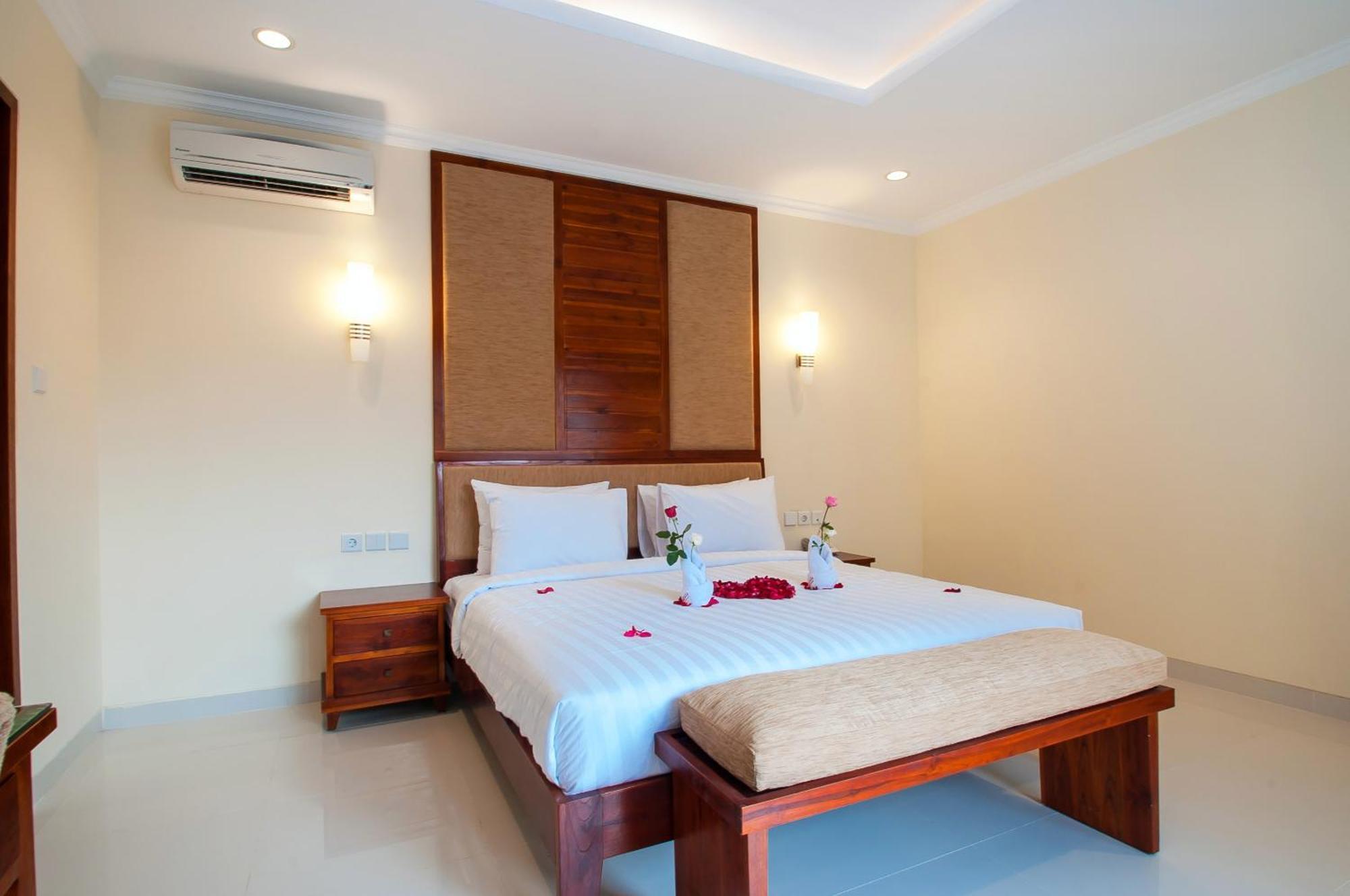 Degung De Brata Family Villa Legian (Bali)