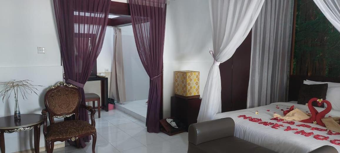 Apartment Village Pool Private In Kuta Bali