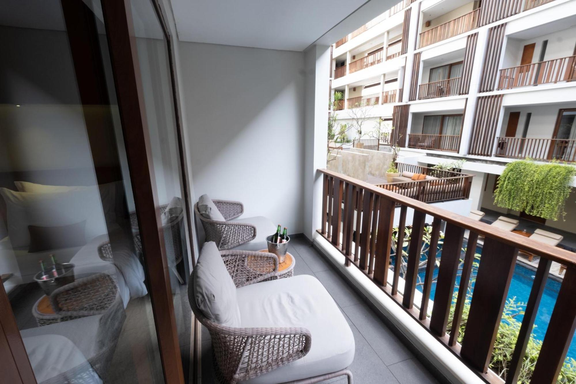 Hotel The Magani And Legian (Bali)